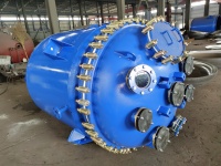 搪瓷反应釜等搪瓷设备对水的稳定性